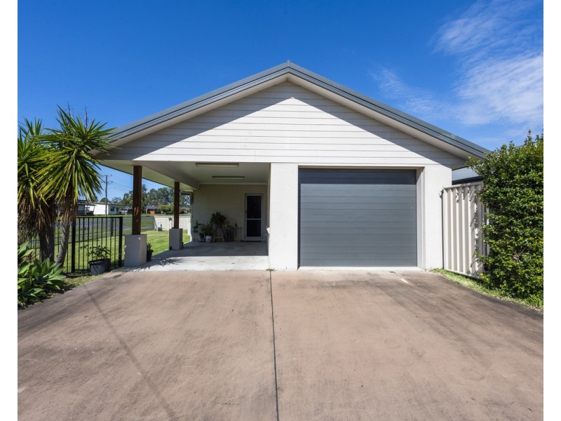 19 Armidale Road, Coutts Crossing NSW 2460