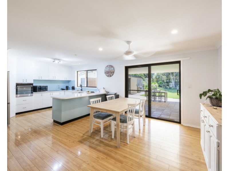 19 Kendall Avenue, Wooli NSW 2462