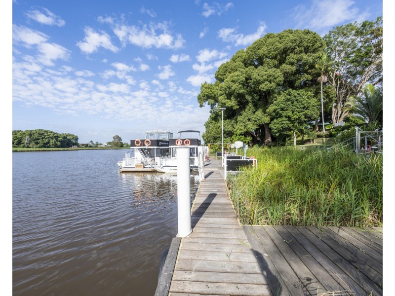 60 Clarence Street, Brushgrove NSW 2460