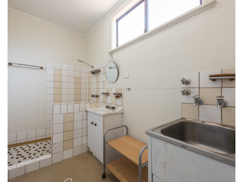 25 Wharf Street, Woolgoolga NSW 2456