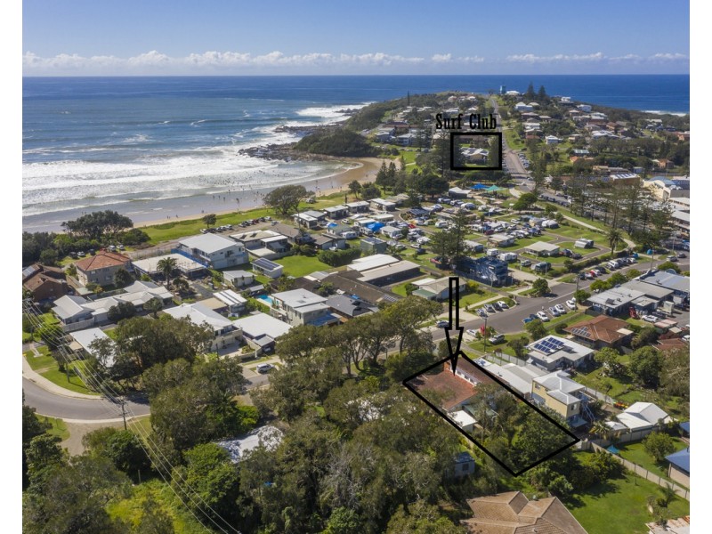 25 Wharf Street, Woolgoolga NSW 2456