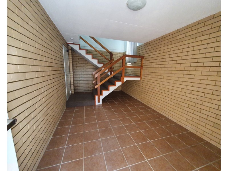 2/75 Dobie Street, Grafton NSW 2460