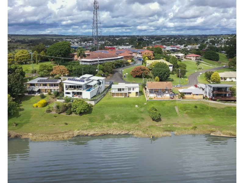 7 Riverside Drive, South Grafton NSW 2460