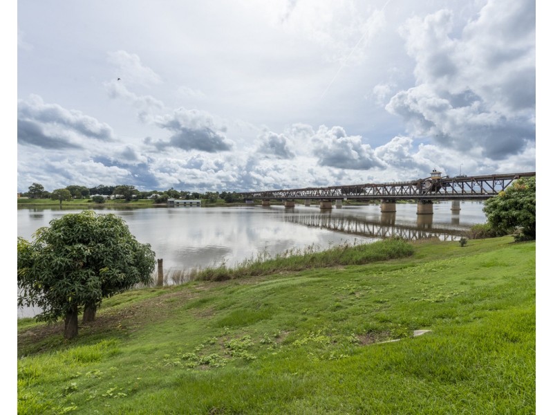 7 Riverside Drive, South Grafton NSW 2460