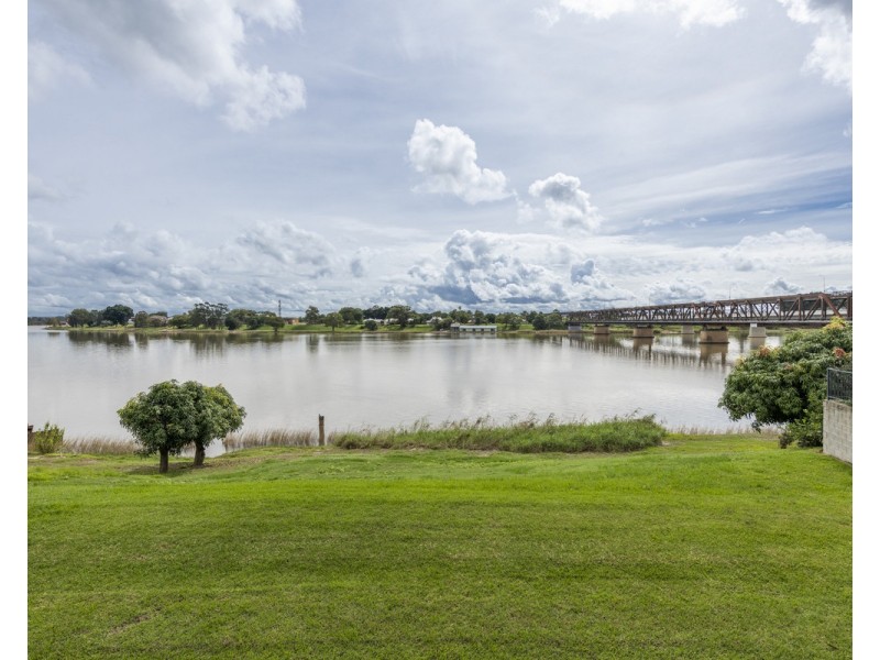 7 Riverside Drive, South Grafton NSW 2460