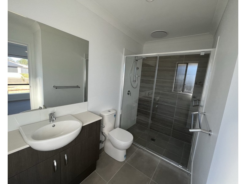 2 Hadfield Close, Koolkhan NSW 2460