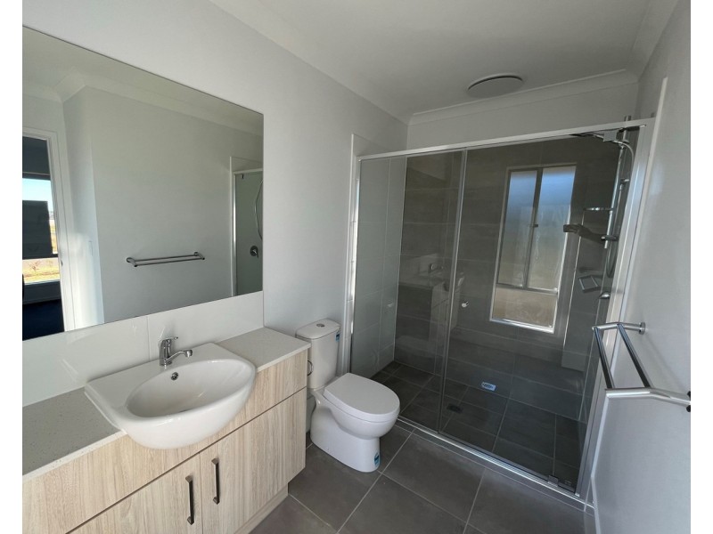 4a Gibraltar Crescent, Koolkhan NSW 2460