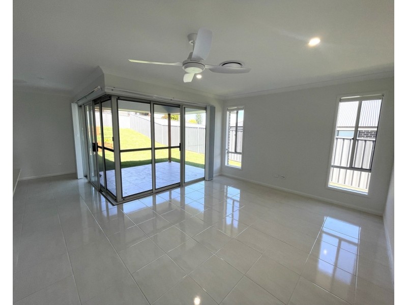 9 Dobell Court, Junction Hill NSW 2460