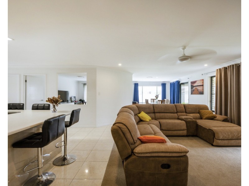 16 Attwater Close, Junction Hill NSW 2460