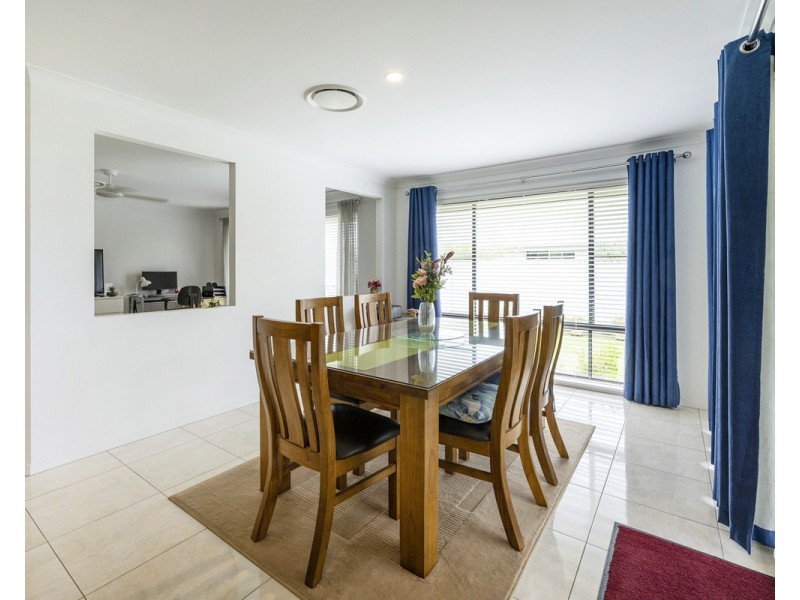 16 Attwater Close, Junction Hill NSW 2460