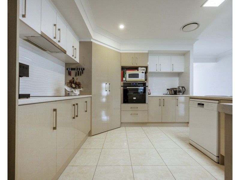 16 Attwater Close, Junction Hill NSW 2460