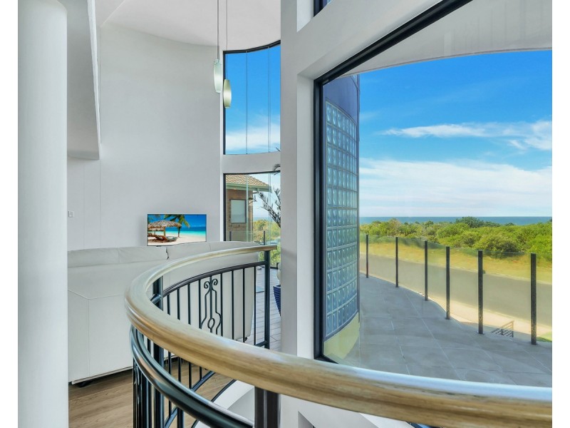 7 Grevillia Parade, Minnie Water NSW 2462