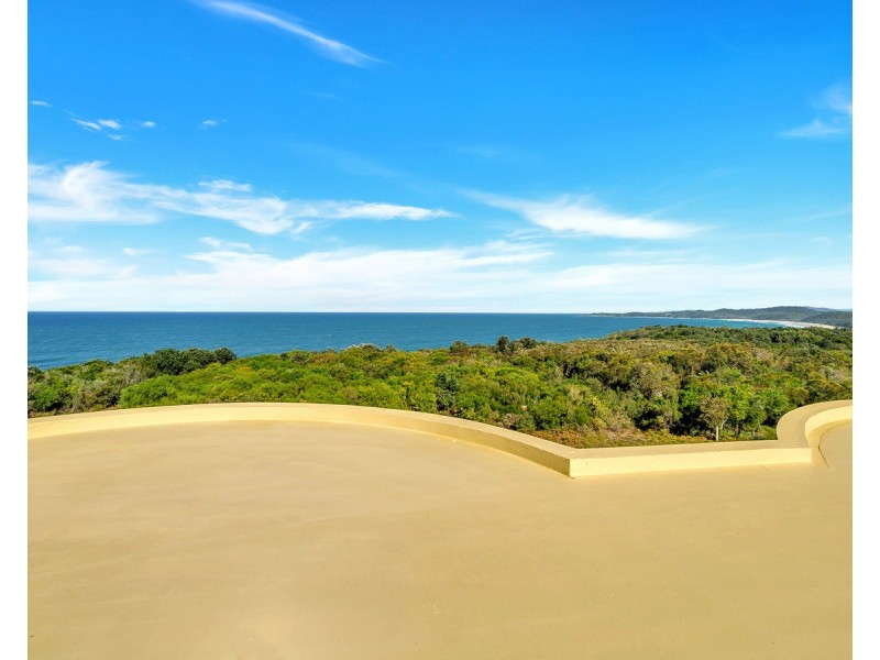 7 Grevillia Parade, Minnie Water NSW 2462