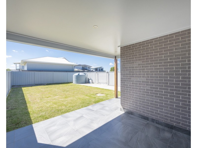 2/9 Clear Water Close, Grafton NSW 2460