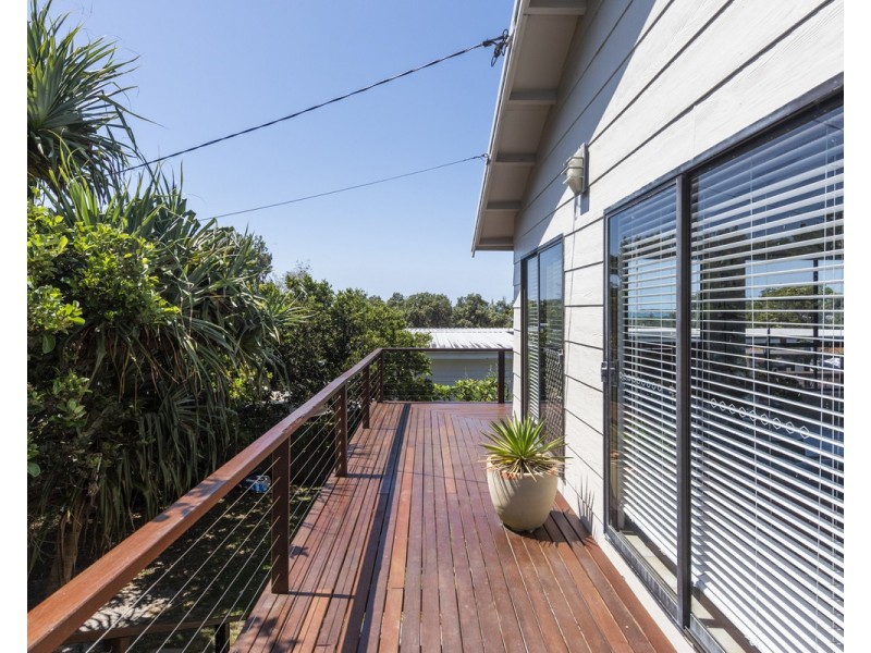 3 Hiawatha Road, Minnie Water NSW 2462