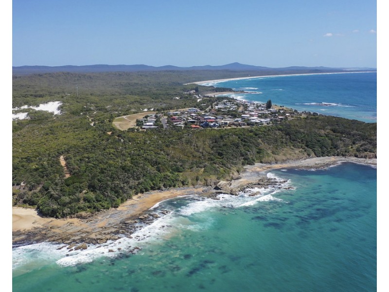 3 Hiawatha Road, Minnie Water NSW 2462