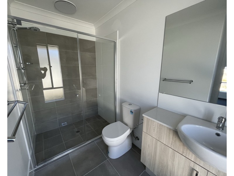 4b Gibraltar Crescent, Koolkhan NSW 2460