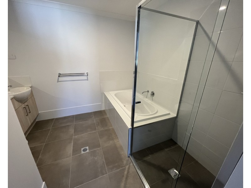 4b Gibraltar Crescent, Koolkhan NSW 2460