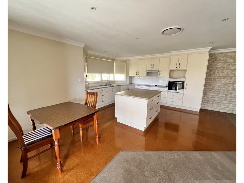 23 Riverside Drive, South Grafton NSW 2460