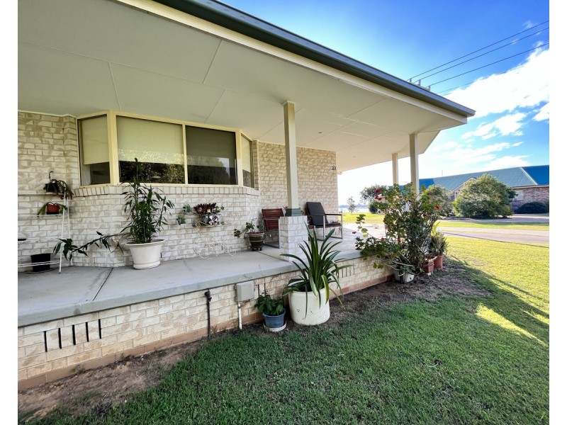 23 Riverside Drive, South Grafton NSW 2460