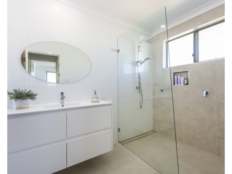 17 Hiawatha Street, Minnie Water NSW 2462