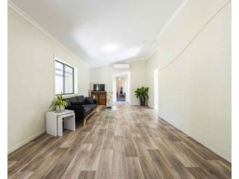 406 Clarence Way, Mountain View NSW 2460