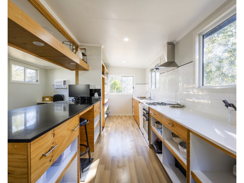 406 Clarence Way, Mountain View NSW 2460