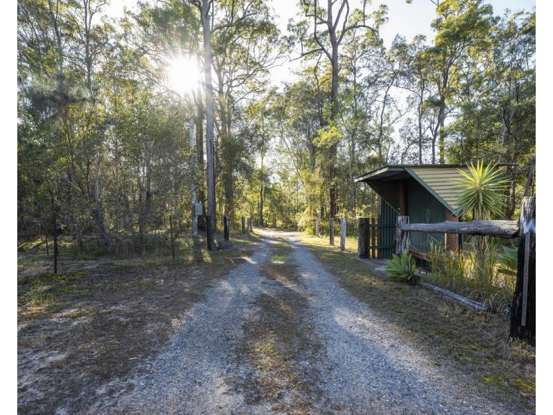 406 Clarence Way, Mountain View NSW 2460