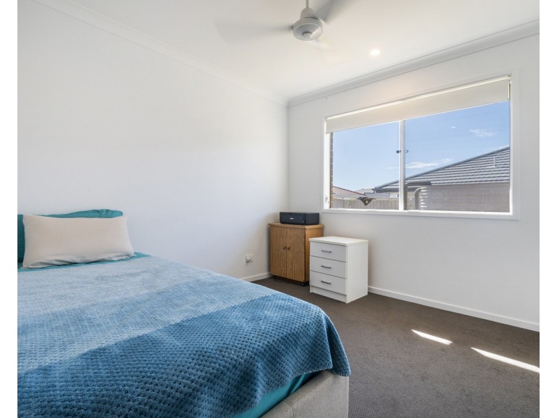 4a Gibraltar Crescent, Koolkhan NSW 2460