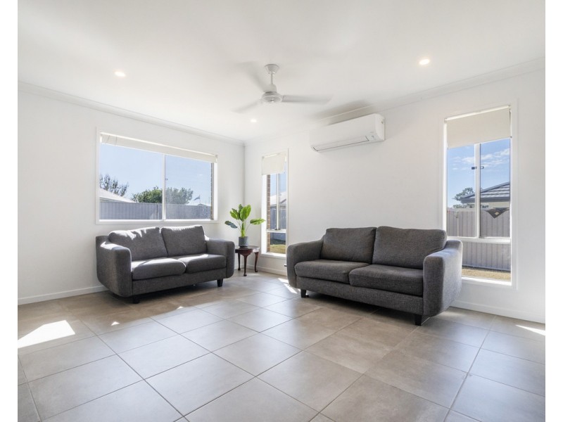 4a Gibraltar Crescent, Koolkhan NSW 2460