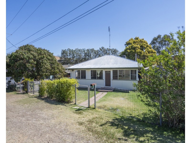 4 Rolfe Street, South Grafton NSW 2460
