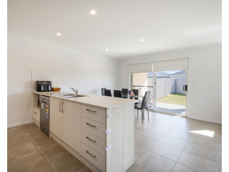 4a Gibraltar Crescent, Koolkhan NSW 2460