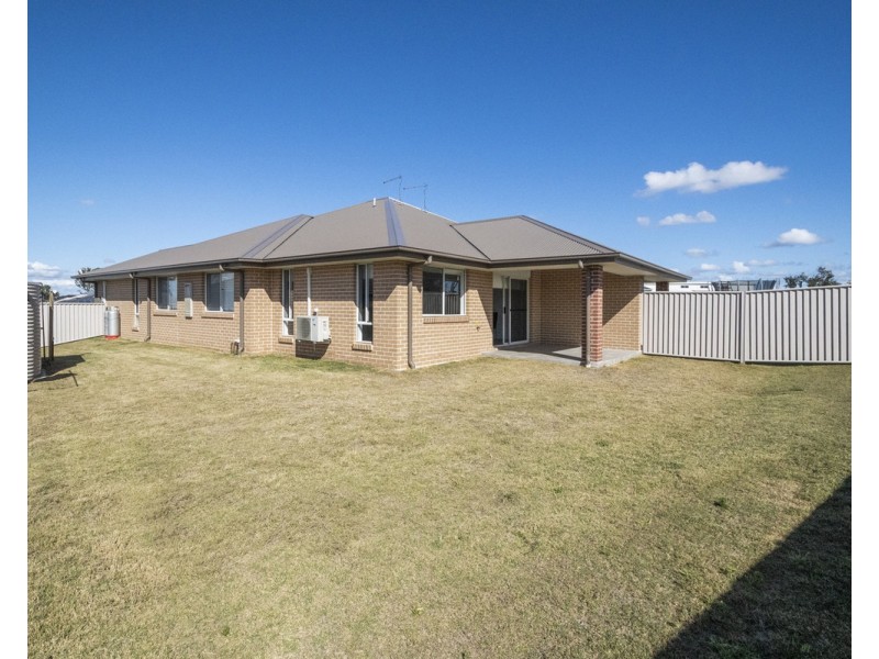 4a Gibraltar Crescent, Koolkhan NSW 2460