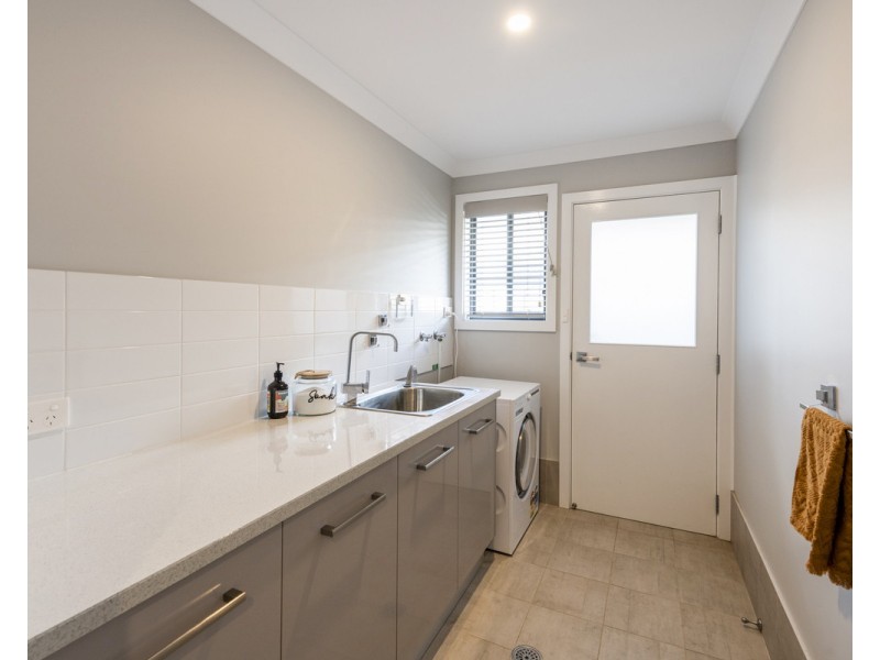 11 Attwater Close, Junction Hill NSW 2460