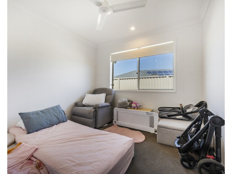 4A Gibraltar Crescent, Koolkhan NSW 2460