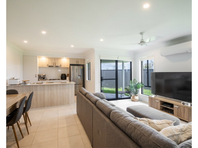 20A & 20B Gibralter Crescent, Koolkhan NSW 2460