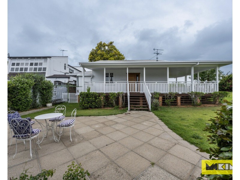 8 Greaves Street, Grafton NSW 2460