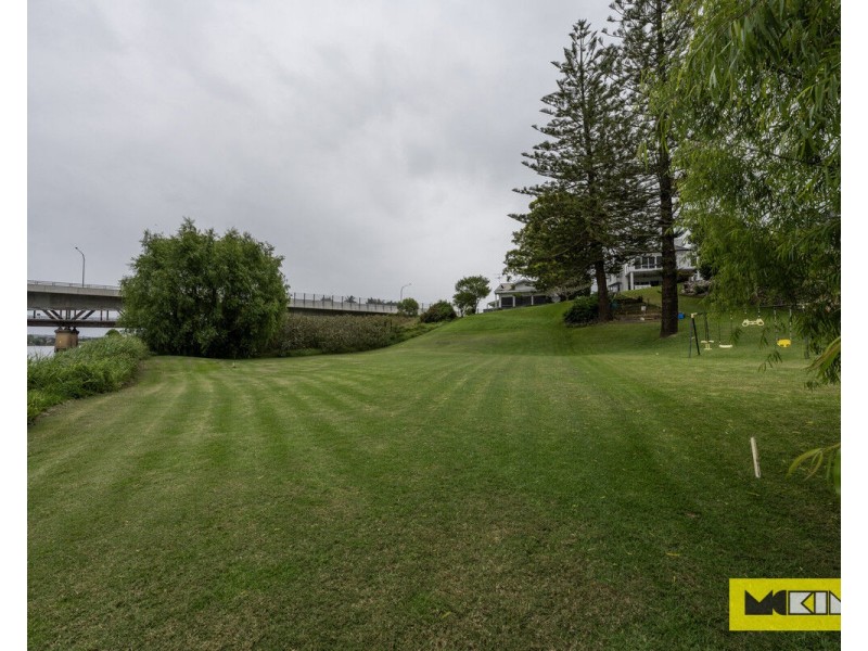 8 Greaves Street, Grafton NSW 2460