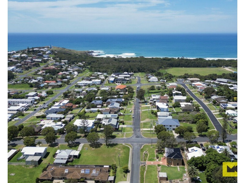 20 Nightingale Street, Woolgoolga NSW 2456