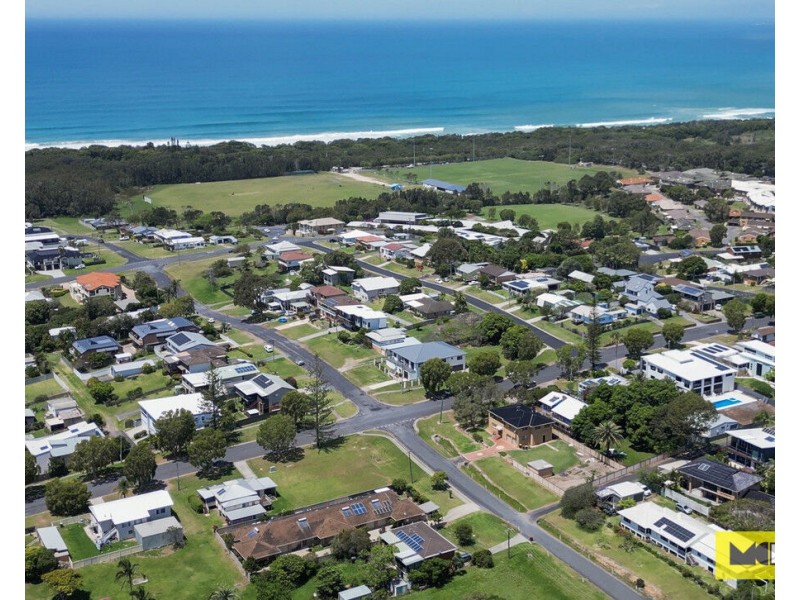 20 Nightingale Street, Woolgoolga NSW 2456