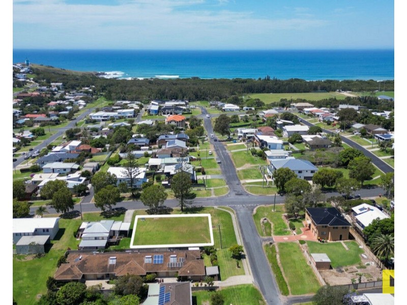 20 Nightingale Street, Woolgoolga NSW 2456