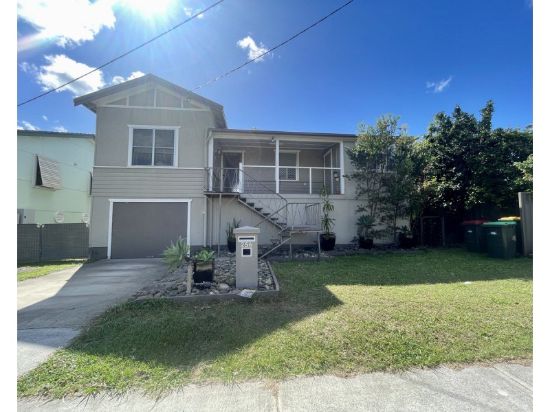 256 Hoof Street, Grafton NSW 2460