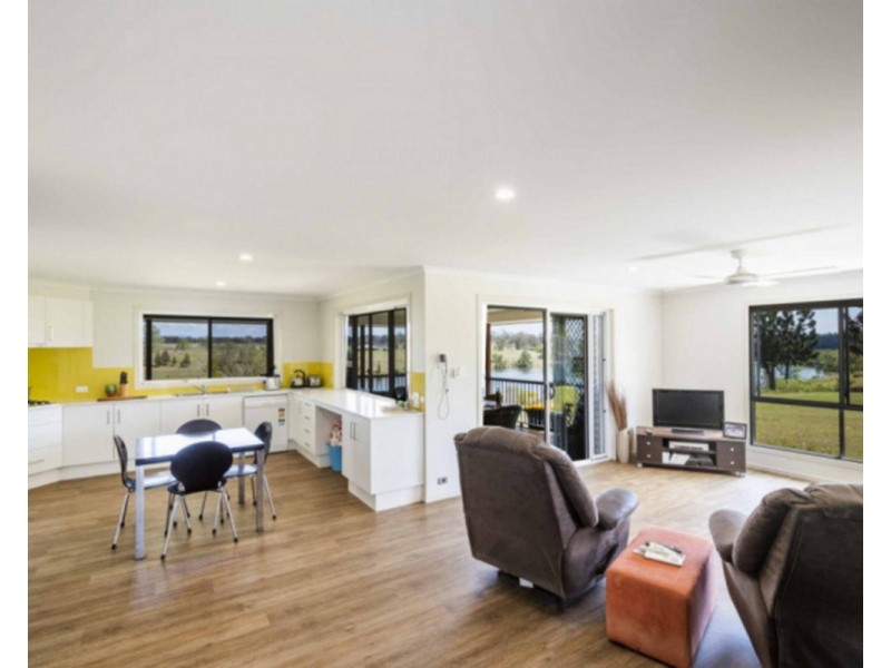 62 Whiting Drive, Seelands NSW 2460