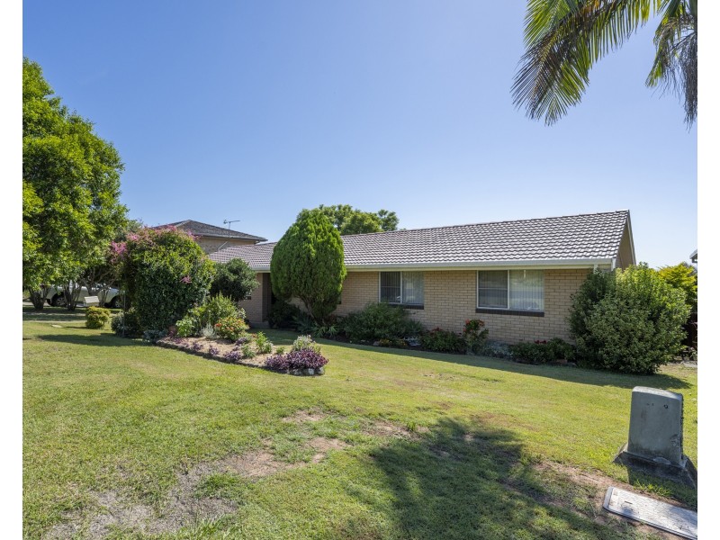 16 Figtree Avenue, Junction Hill NSW 2460