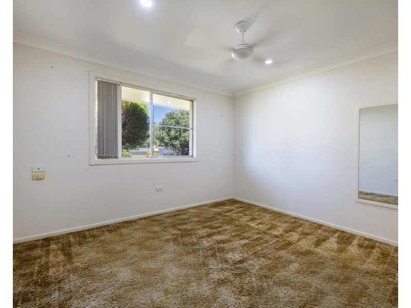 16 Figtree Avenue, Junction Hill NSW 2460