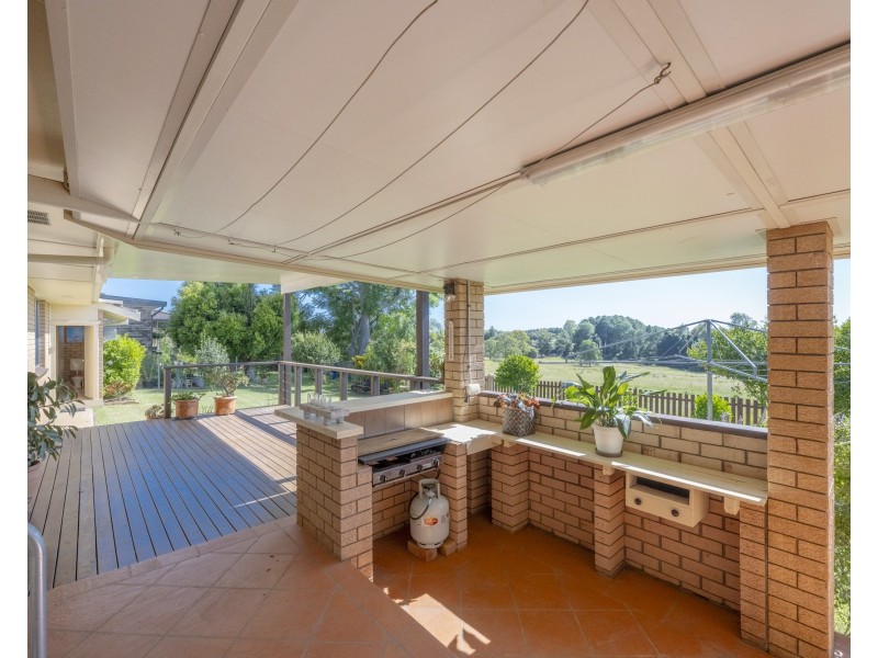 16 Figtree Avenue, Junction Hill NSW 2460