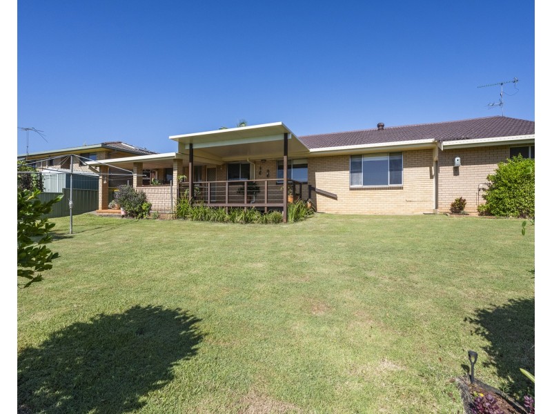16 Figtree Avenue, Junction Hill NSW 2460