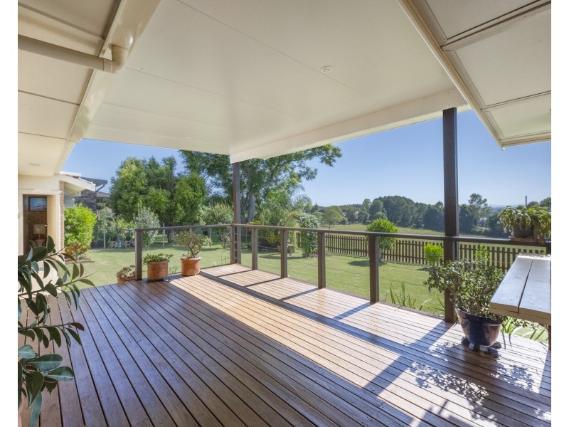 16 Figtree Avenue, Junction Hill NSW 2460