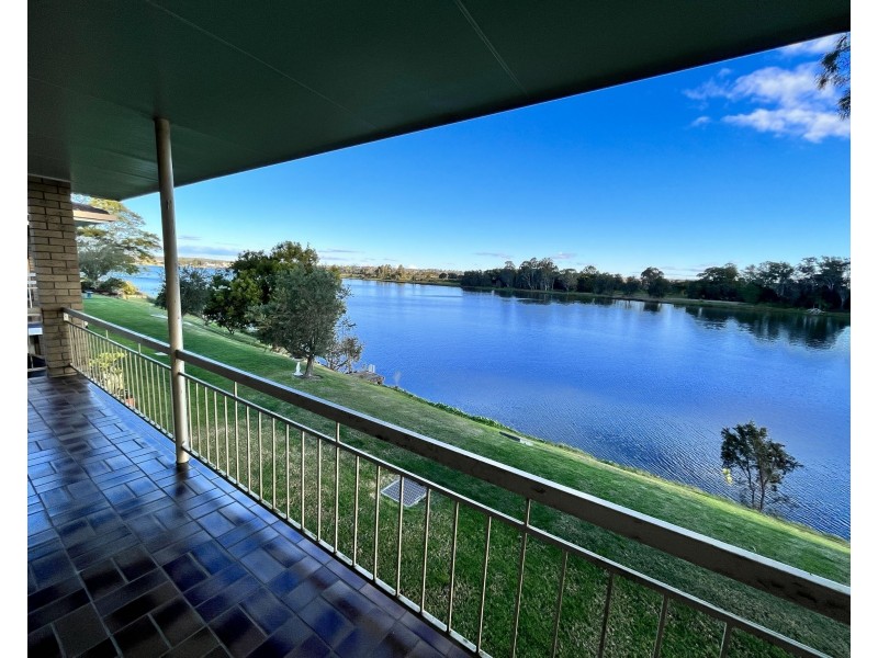 2/10 Blackwood Close, Grafton NSW 2460