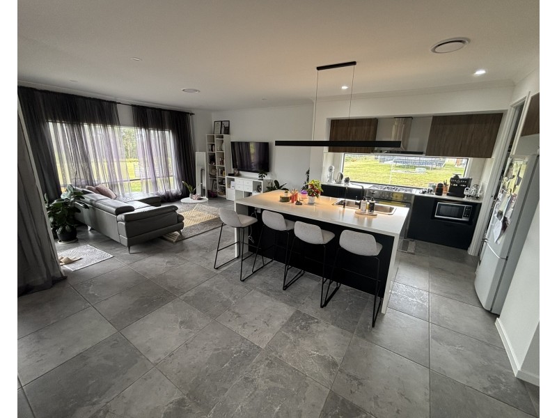 129 Mountainview Circuit, Mountain View NSW 2460